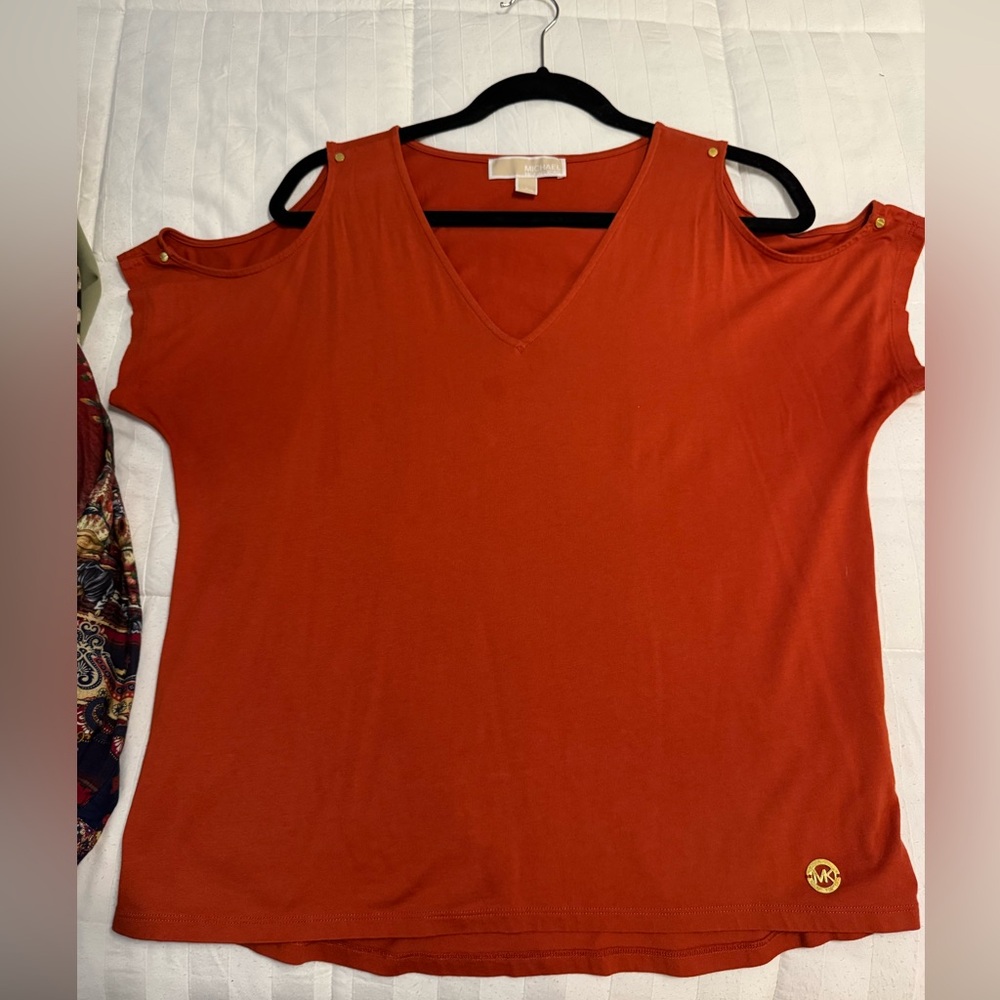 MICHAEL KORS ORANGE COLD SHOULDER LADIES TOP